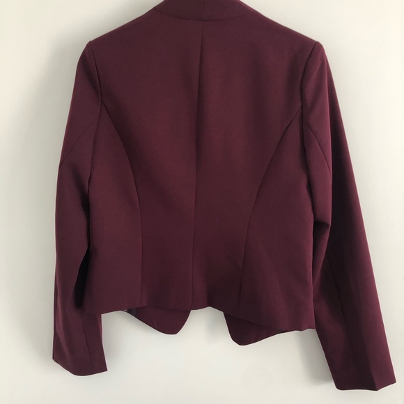 Burgundy Women’s Blazer - Picture 5 of 6
